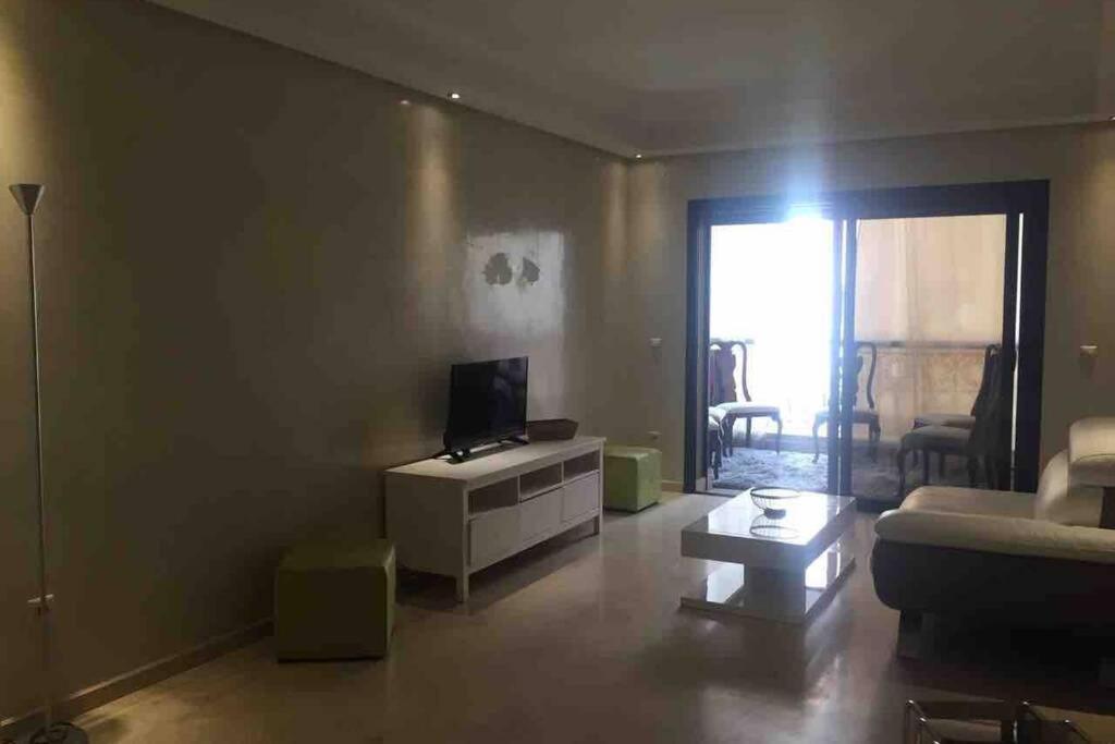 Appartement Tout Confort Avec Possibilite Transport Aeroport 마라케시 외부 사진