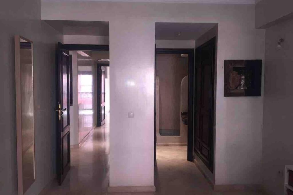 Appartement Tout Confort Avec Possibilite Transport Aeroport 마라케시 외부 사진